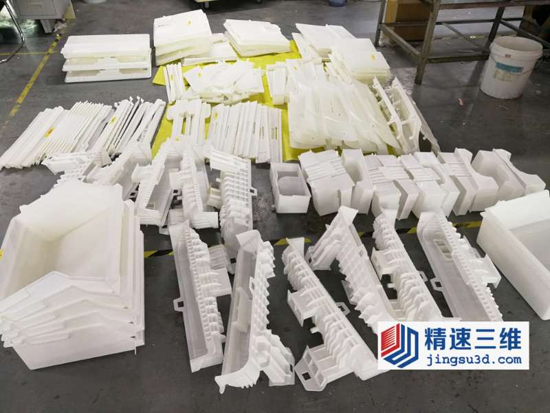 塑膠產(chǎn)品不用開模能小批量生產(chǎn)嗎？模具太貴了怎么解決？